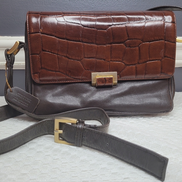 Genuine Leather & Vinyl Shoulder Messenger Bag - Picture 2 of 11
